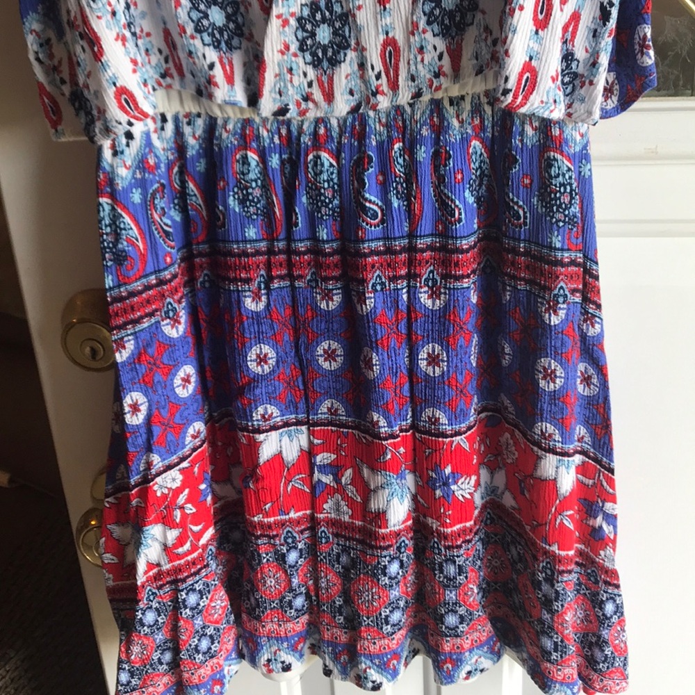 Dress - Picture 3 of 7